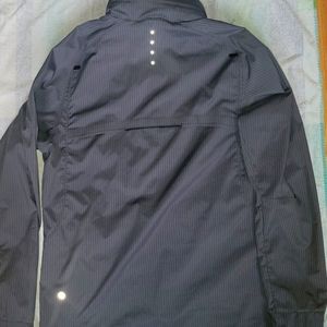 Lululemon trail hike jacket